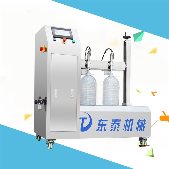 半自動(dòng)橄欖油灌裝機